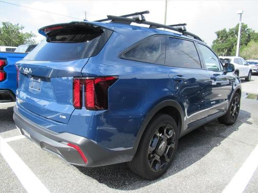 2024 Kia Sorento X-Line EX