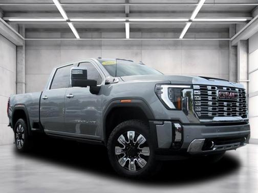 2024 GMC Sierra 2500 Denali