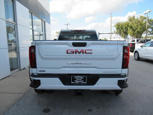 2026 GMC Sierra 3500 Denali