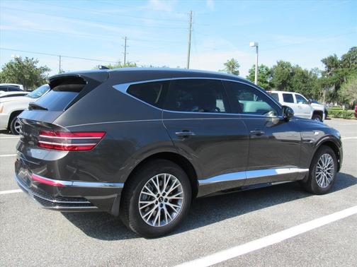 2025 Genesis GV80 2.5T