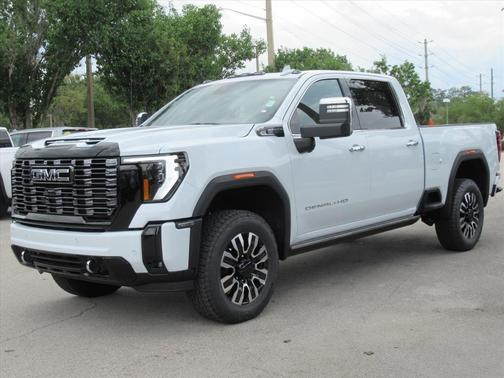 Glacier White 2026 GMC Sierra 2500 Denali Ultimate