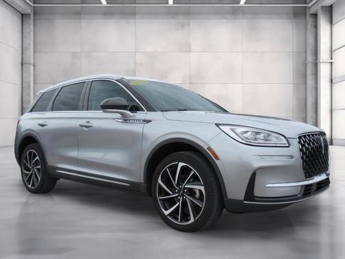 Radiance Metallic 2023 Lincoln Corsair Reserve