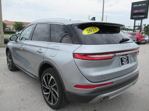 Radiance Metallic 2023 Lincoln Corsair Reserve