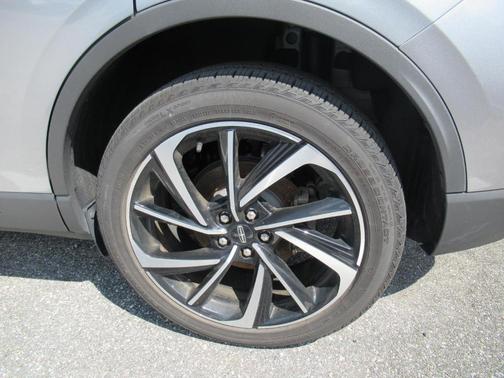 Radiance Metallic 2023 Lincoln Corsair Reserve