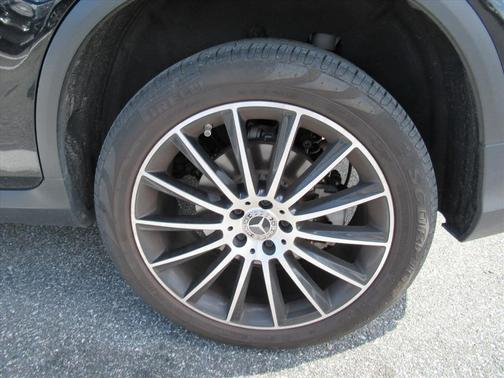 2022 Mercedes-Benz GLC 300 Base 4MATIC