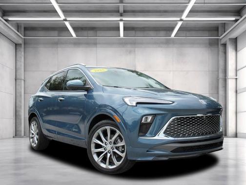 2025 Buick Encore GX Avenir