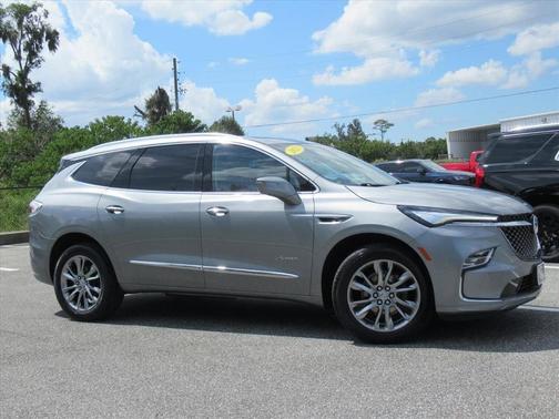 2023 Buick Enclave Avenir