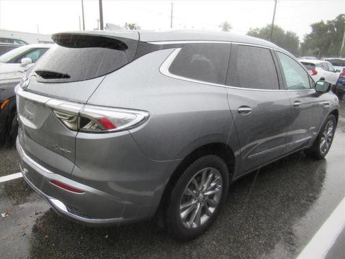 2023 Buick Enclave Avenir