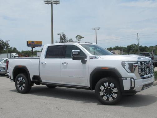 2025 GMC Sierra 2500 Denali