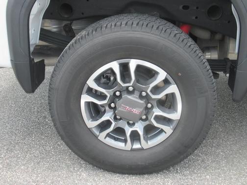 2021 GMC Sierra 2500 Base