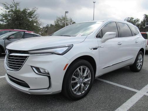 2023 Buick Enclave Premium