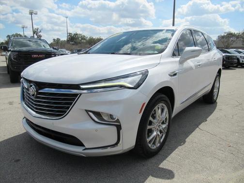 2023 Buick Enclave Premium