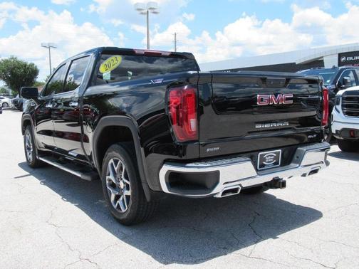 Onyx Black 2023 GMC Sierra 1500 SLT