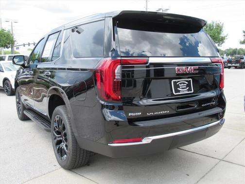 Onyx Black 2026 GMC Yukon Elevation