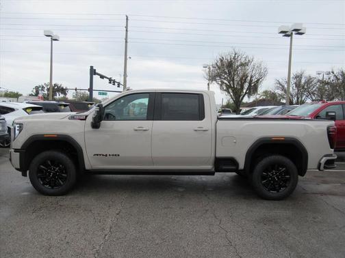 2026 GMC Sierra 2500 AT4