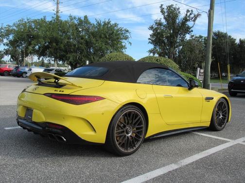 2022 Mercedes-Benz AMG SL 63 Base