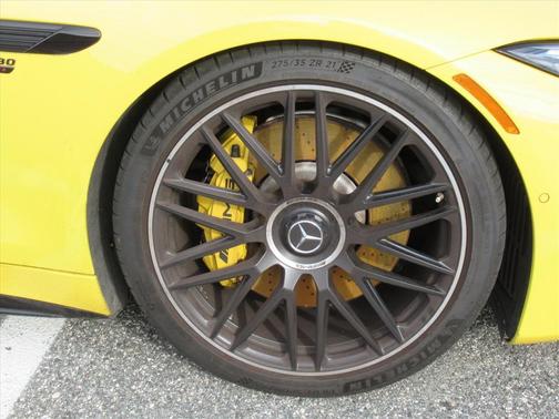 2022 Mercedes-Benz AMG SL 63 Base
