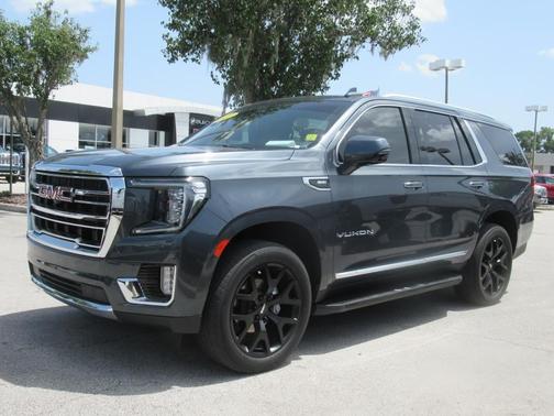 2021 GMC Yukon SLT