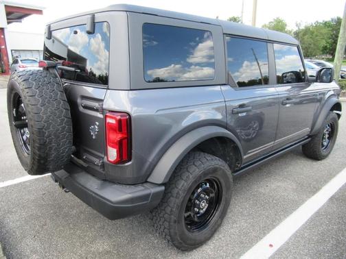 Carbonized Gray Metallic 2022 Ford Bronco Black Diamond