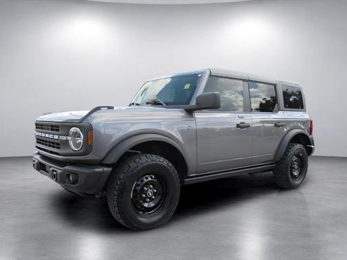 Carbonized Gray Metallic 2022 Ford Bronco Black Diamond