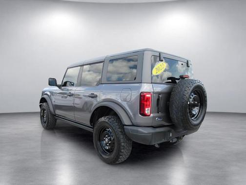 Carbonized Gray Metallic 2022 Ford Bronco Black Diamond