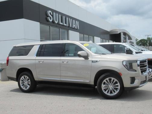 2023 GMC Yukon XL SLT