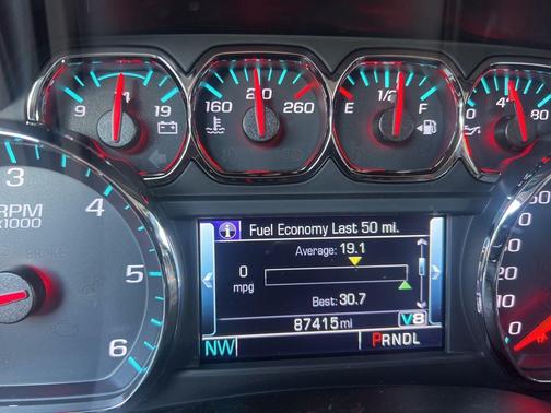 Steel Metallic 2019 Chevrolet Tahoe LT