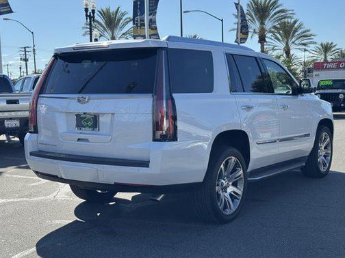 2016 Cadillac Escalade Luxury