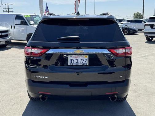 2021 Chevrolet Traverse LT Cloth