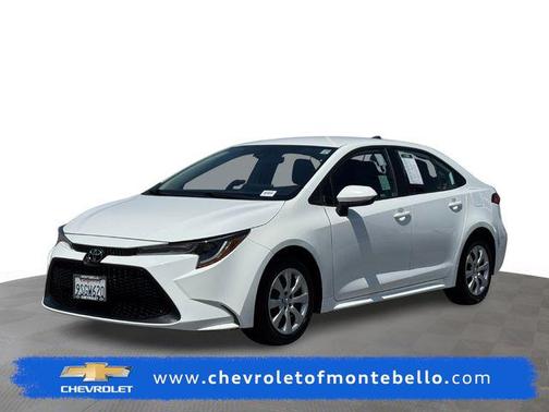 Super White 2021 Toyota Corolla LE