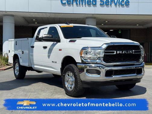 2022 RAM 2500 Tradesman Crew Cab 4x4 8' Box