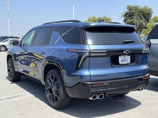 2025 Chevrolet Traverse RS
