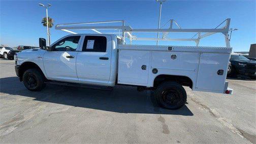 2022 RAM 2500 Tradesman Crew Cab 4x4 8' Box