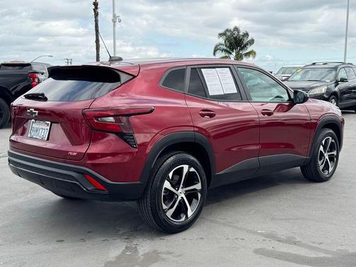 Crimson Metallic 2024 Chevrolet Trax FWD 1RS