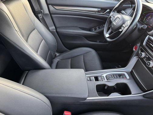 2022 Honda Accord Hybrid Base