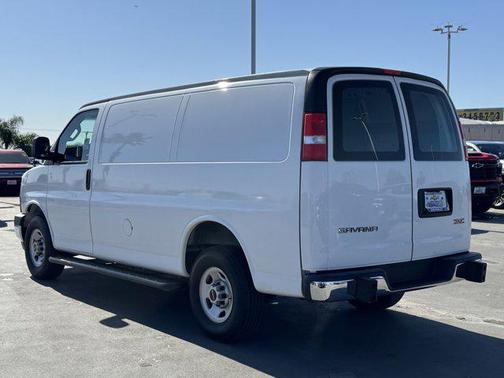 2024 GMC Savana 2500 Work Van