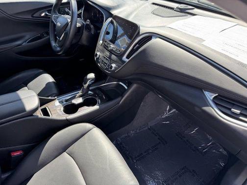 2024 Chevrolet Malibu FWD 2LT