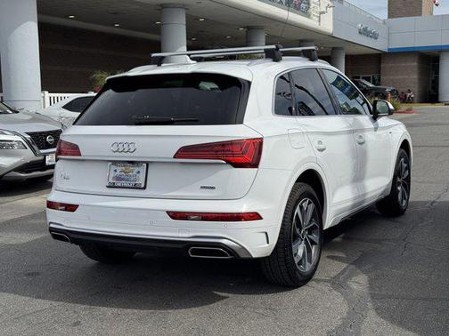 2023 Audi Q5 45 S line Premium Plus