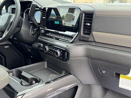 2026 Chevrolet Silverado 2500 Crew Cab, Standard Bed, XR2, 4WD