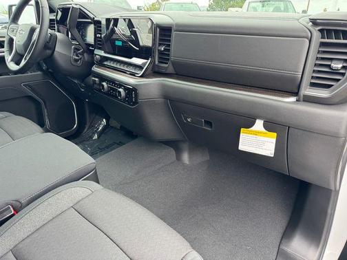 Summit White 2026 Chevrolet Silverado 1500 RST