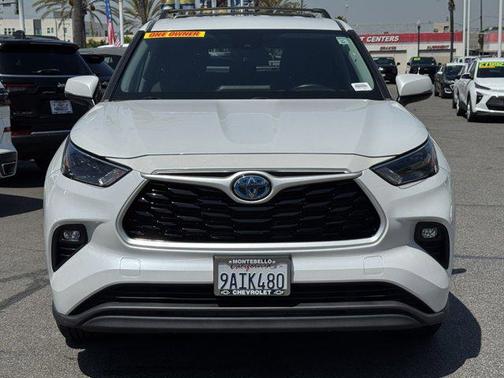 2022 Toyota Highlander Hybrid LE