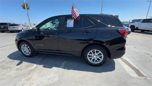 2023 Chevrolet Equinox LS