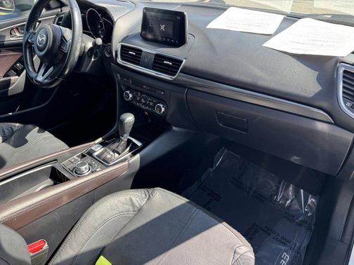 2018 Mazda Mazda3 Grand Touring