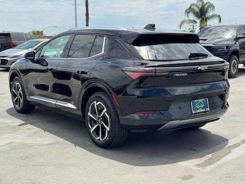 Black 2024 Chevrolet Equinox EV 2LT