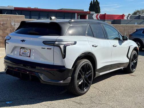 Polar White Tricoat 2026 Chevrolet Blazer EV SS AWD