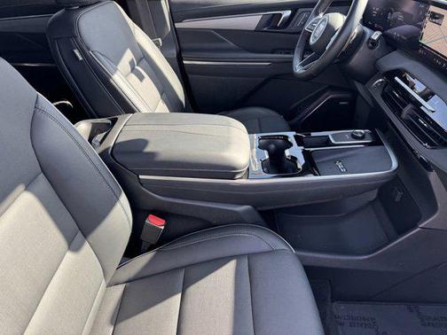 2025 Buick Enclave Preferred FWD