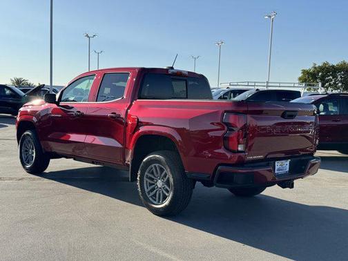 2025 Chevrolet Colorado WT