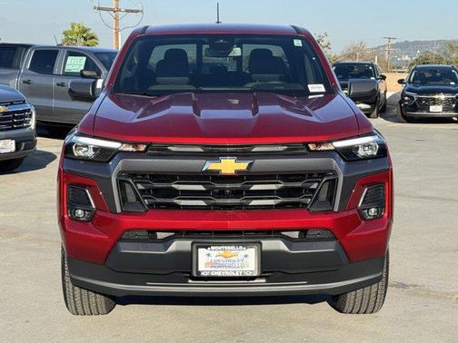 2025 Chevrolet Colorado WT
