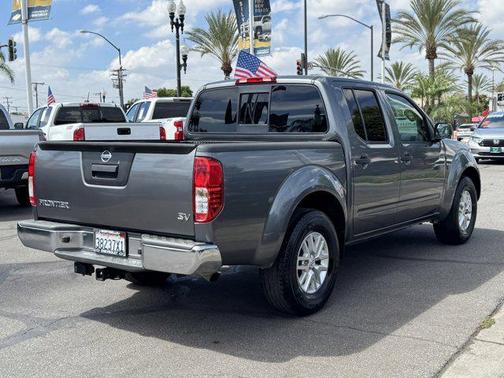 2016 Nissan Frontier SV