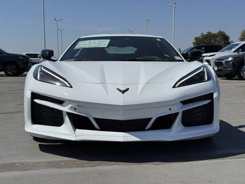 2025 Chevrolet Corvette E-Ray RWD Coupe 2LZ